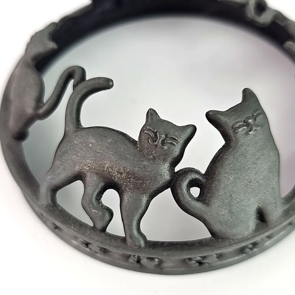 Yankee Candle Illuma-Lid Candle Jar Topper Cat Kittens Kitty 3.25 inch Diameter